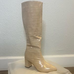 Croc embossed side zipper chunky heeled boots, Trendy boots